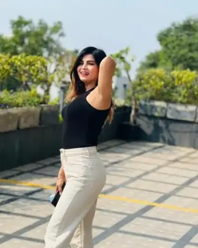 Call Girls Ratangarh Cash On Delivery